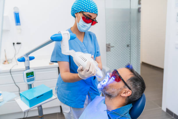 Best Emergency Tooth Extraction in Lanster, CA